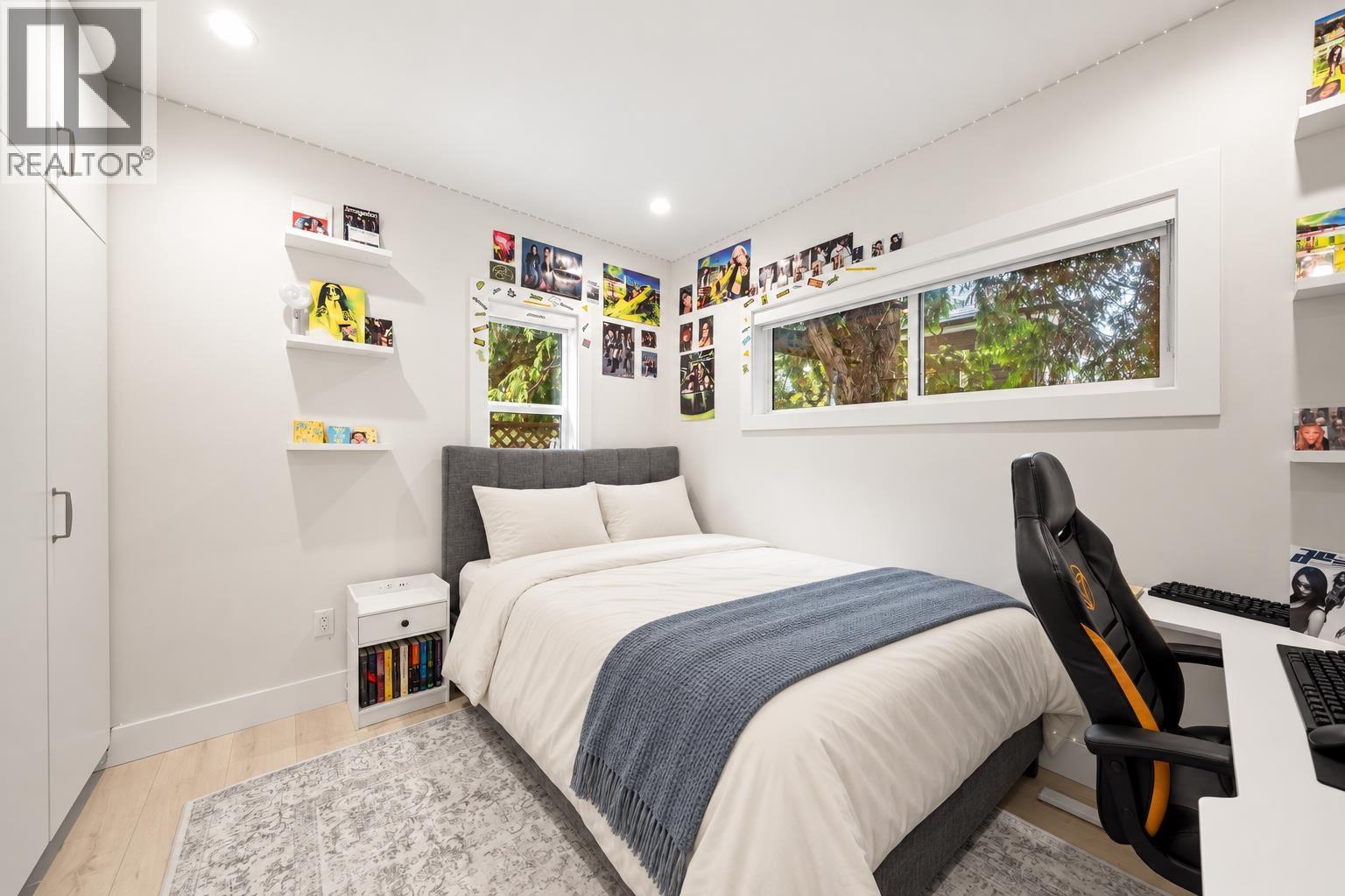 413 SEVENTH AVENUE, New Westminster - Image 1