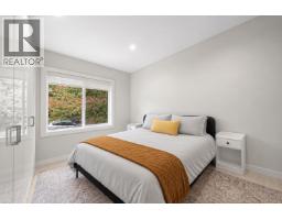 413 Seventh Avenue, New Westminster, BC V3L1W6 Photo 15
