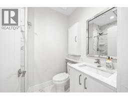 413 Seventh Avenue, New Westminster, BC V3L1W6 Photo 36