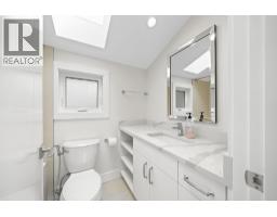 413 Seventh Avenue, New Westminster, BC V3L1W6 Photo 40