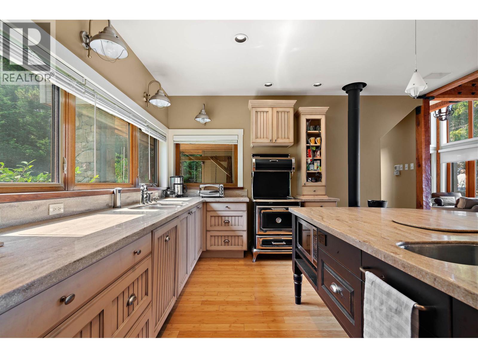Photo of 2 37 SALAMANCA ROAD 19
