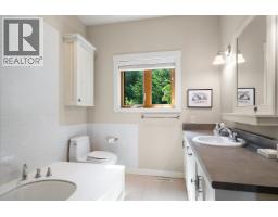 2 37 Salamanca Road, Galiano Island, BC V0N1P0 Photo 12
