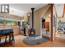 2 37 Salamanca Road, Galiano Island, BC V0N1P0 Photo 18