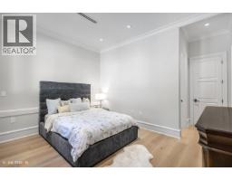 991 Cross Creek Rd, West Vancouver, BC V7S2S6 Photo 18