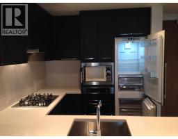 601 6677 Cambie Street, Vancouver, BC V6P0E6 Photo 6
