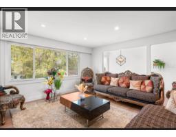 Upper 1106 Duthie Avenue, Burnaby, BC V5A2R4 Photo 11