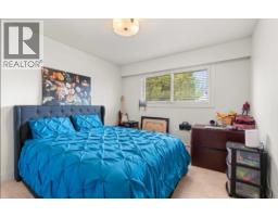 Upper 1106 Duthie Avenue, Burnaby, BC V5A2R4 Photo 12