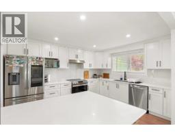 Upper 1106 Duthie Avenue, Burnaby, BC V5A2R4 Photo 8