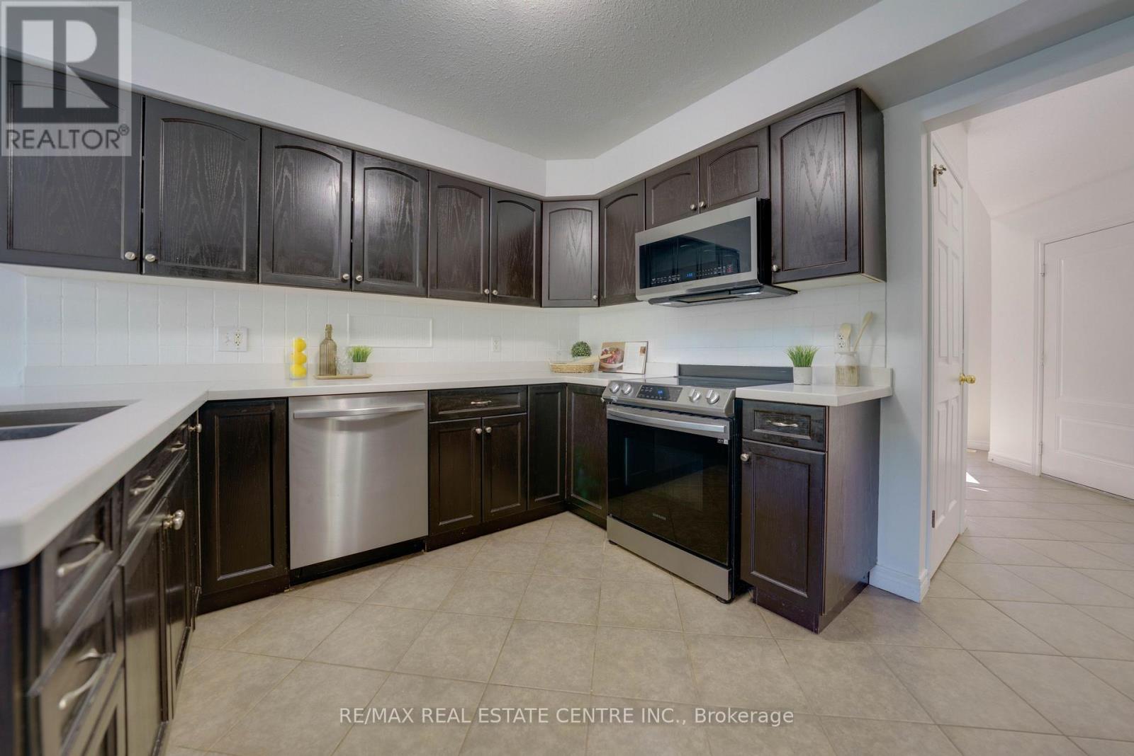49 CREEKSIDE DR, Guelph (Grange Road) — photo 12