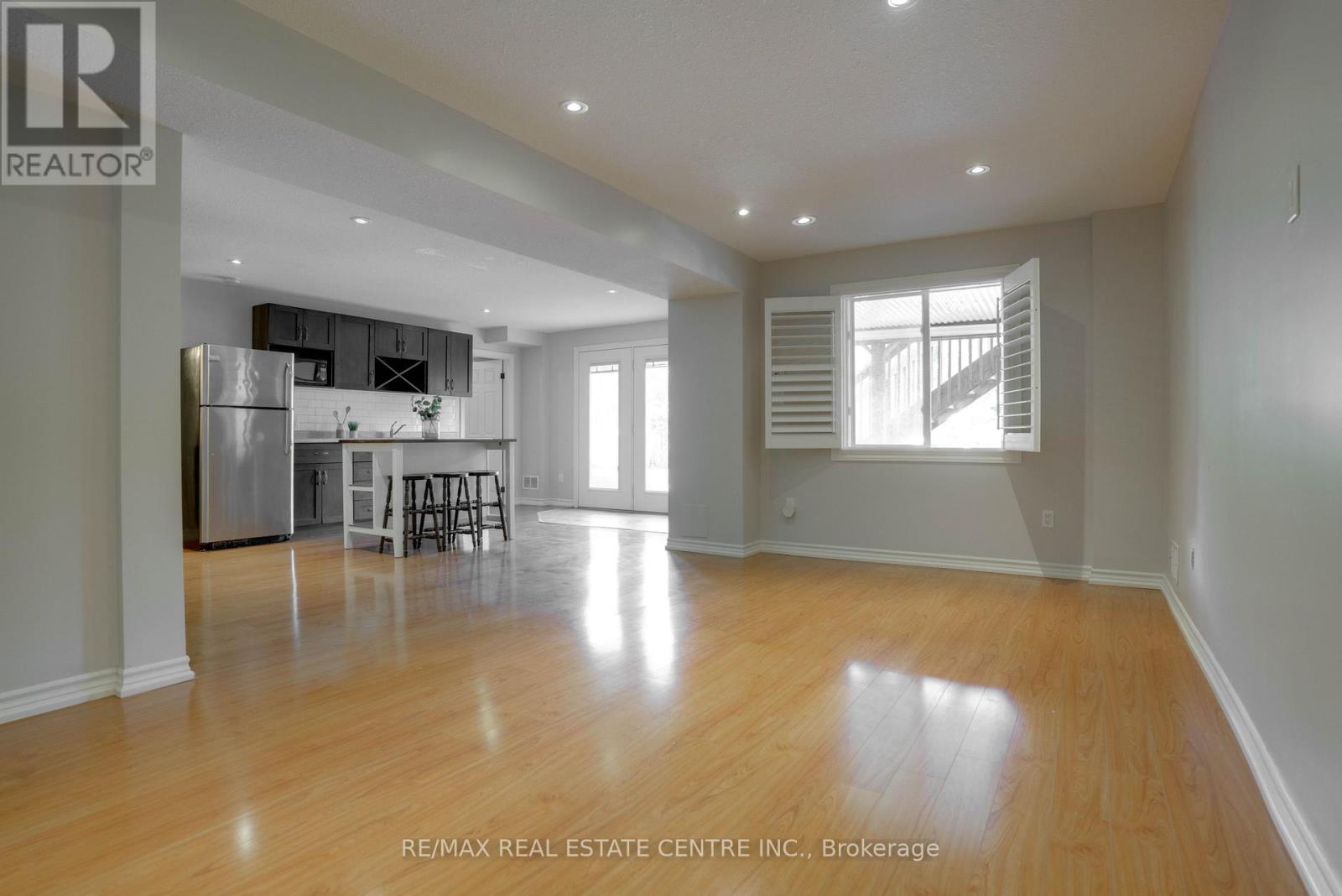 49 CREEKSIDE Drive, Guelph, ON photo 24