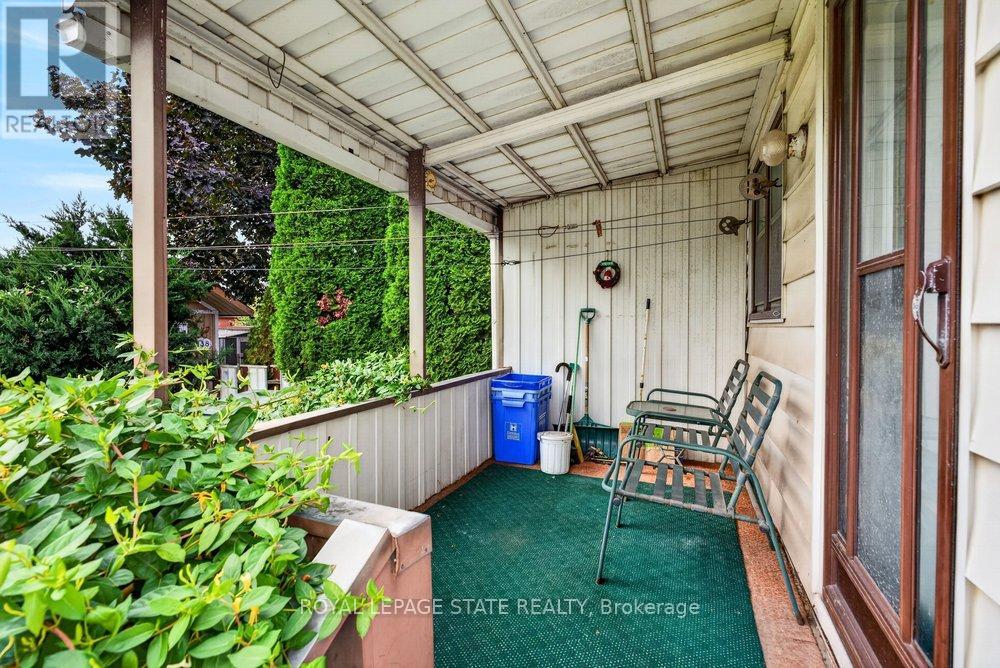 340 BARTON STREET, Hamilton (Stoney Creek) — photo 12