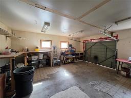 33153 25 Road W, Carman, MB R0G0J0 Photo 36