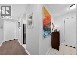 2410, 202 Braeglen Close Sw, Calgary, AB T2W2B1 Photo 13
