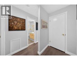 2410, 202 Braeglen Close Sw, Calgary, AB T2W2B1 Photo 14