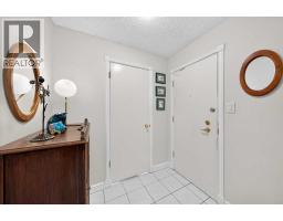 2410, 202 Braeglen Close Sw, Calgary, AB T2W2B1 Photo 12