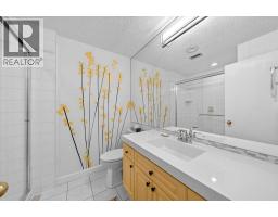 2410, 202 Braeglen Close Sw, Calgary, AB T2W2B1 Photo 17
