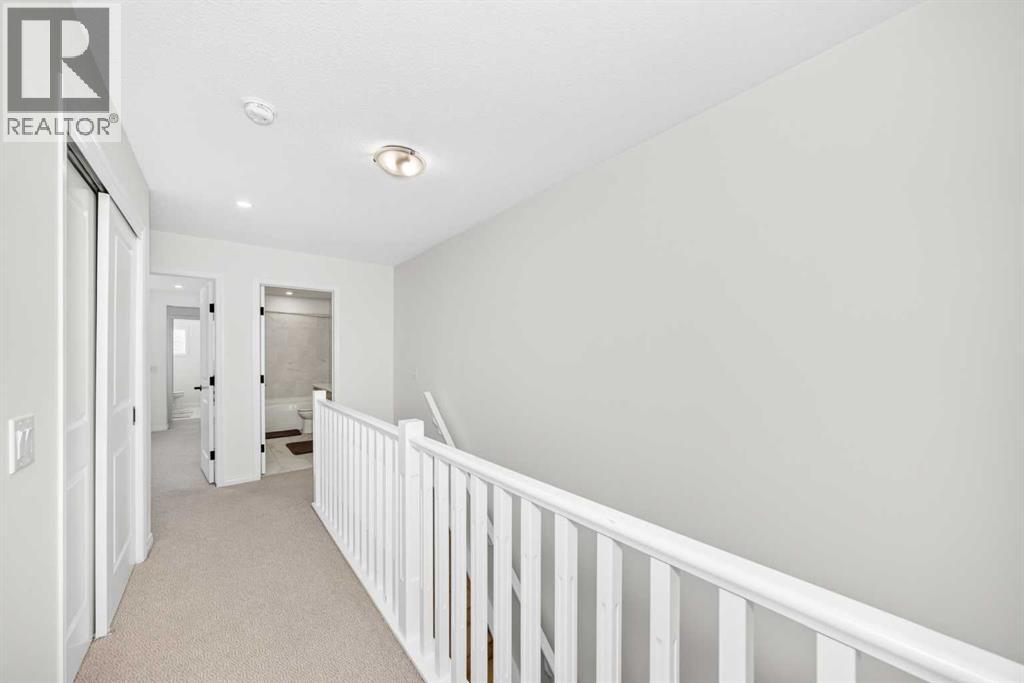 372 Carrington Way NW - 32