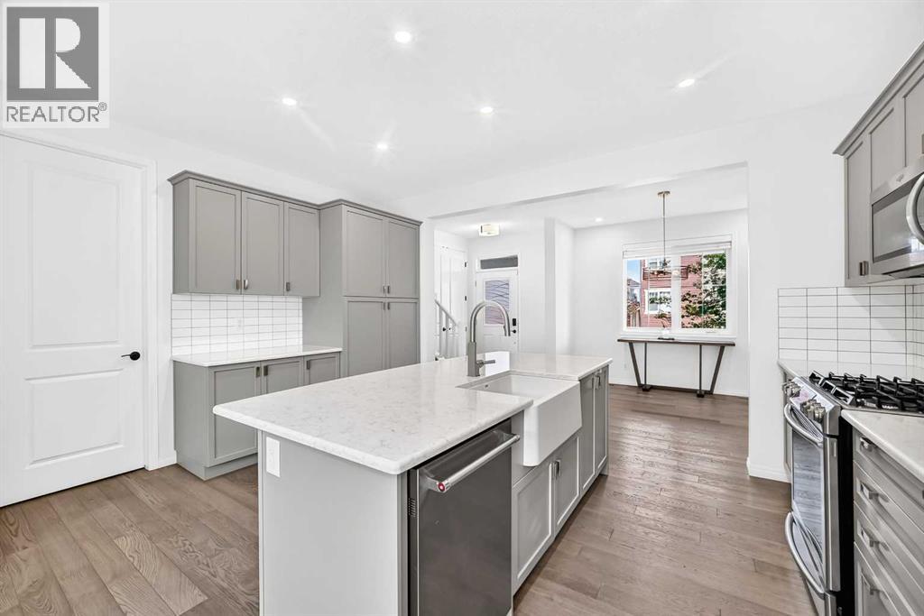 372 Carrington Way NW - 6