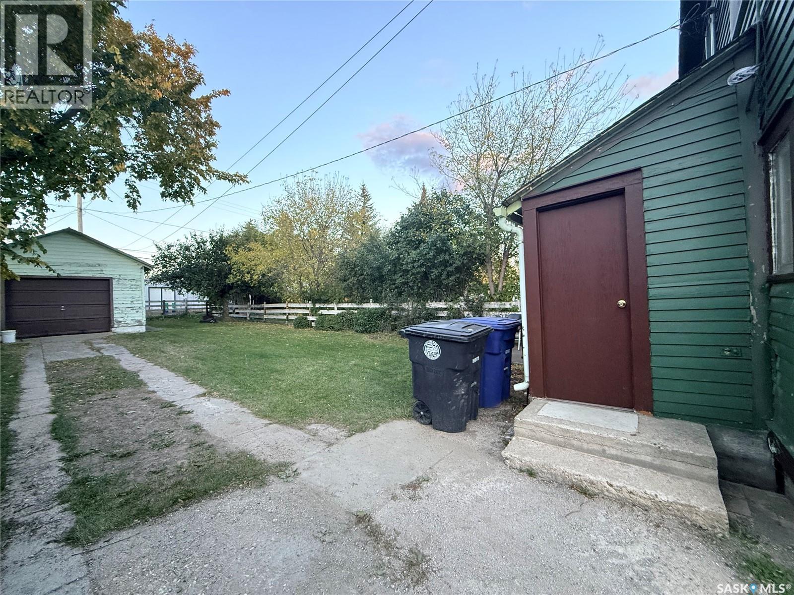 131 2nd AVENUE W, Biggar — photo 3