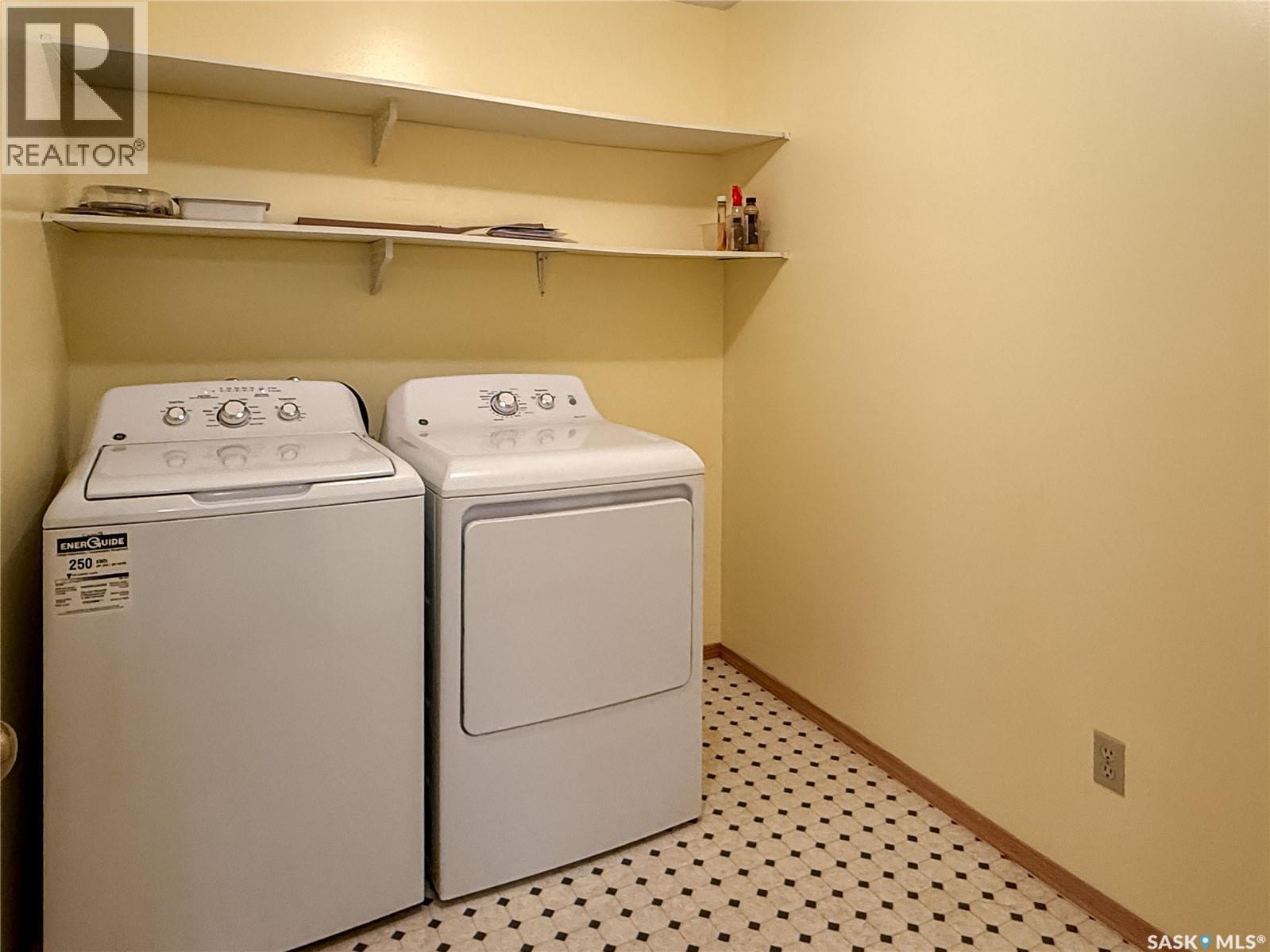 219 960 ASSINIBOINE AVENUE E, Regina — photo 27