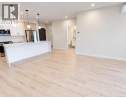 Living room - 110 958 Pharoah Mews, Langford, BC V9B7A1 Photo 7