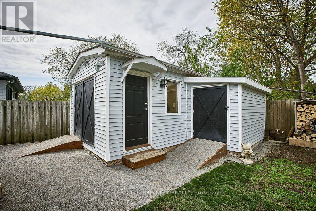 Lower- 304 Palmerston Avenue, Whitby, ON photo 14