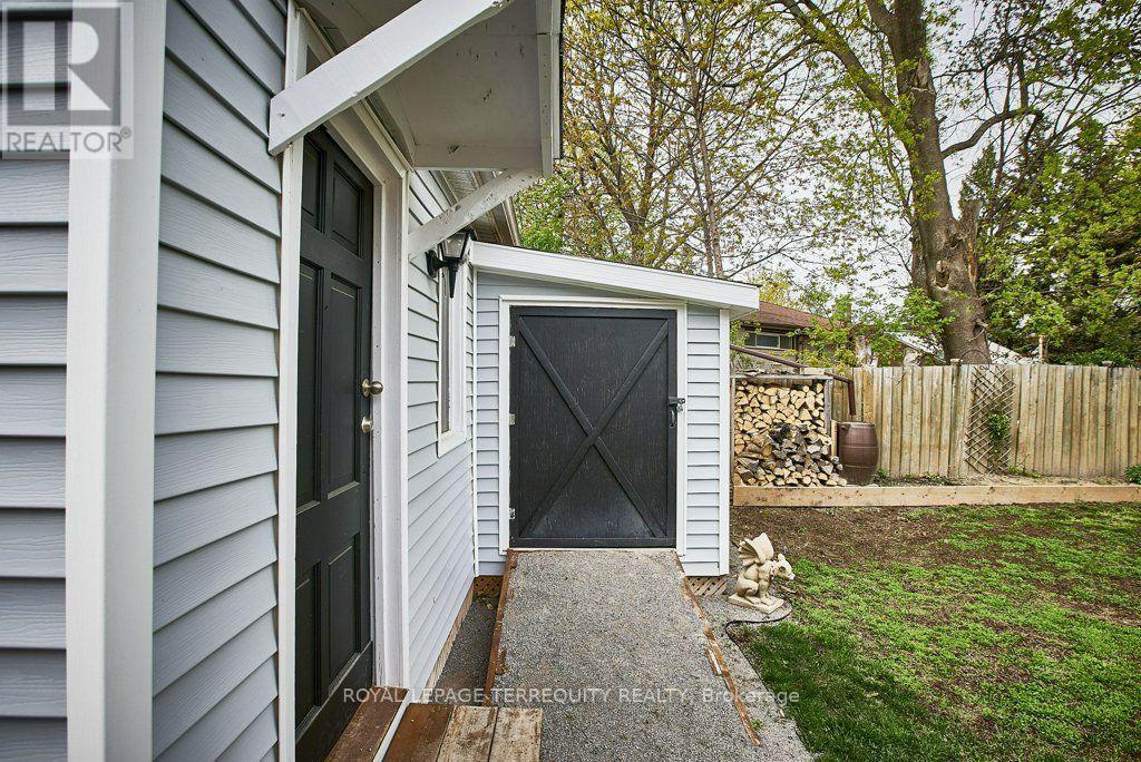 Lower- 304 Palmerston Avenue, Whitby, ON photo 18