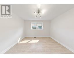 98 Thornton Avenue, Bradford West Gwillimbury, ON L3Z1N4 Photo 12