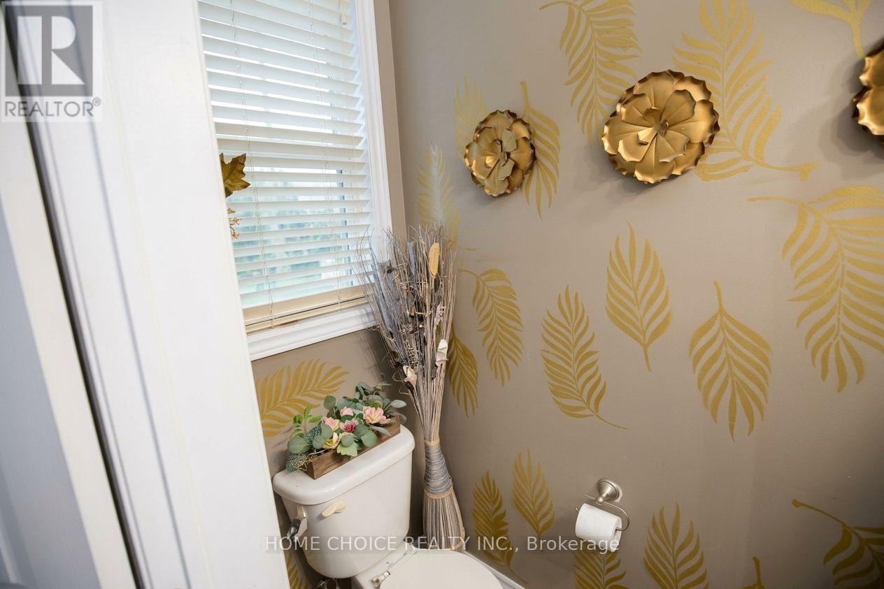 #34 3275 STALYBRIDGE DRIVE - 5