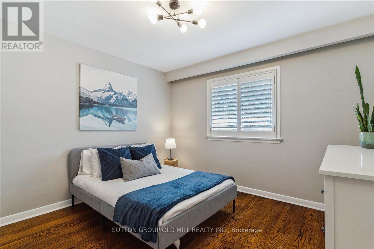 2A ELTON CRESCENT, Toronto (Long Branch) — photo 9