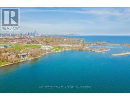 2a Elton Crescent, Toronto, ON M8W2X8 Photo 18