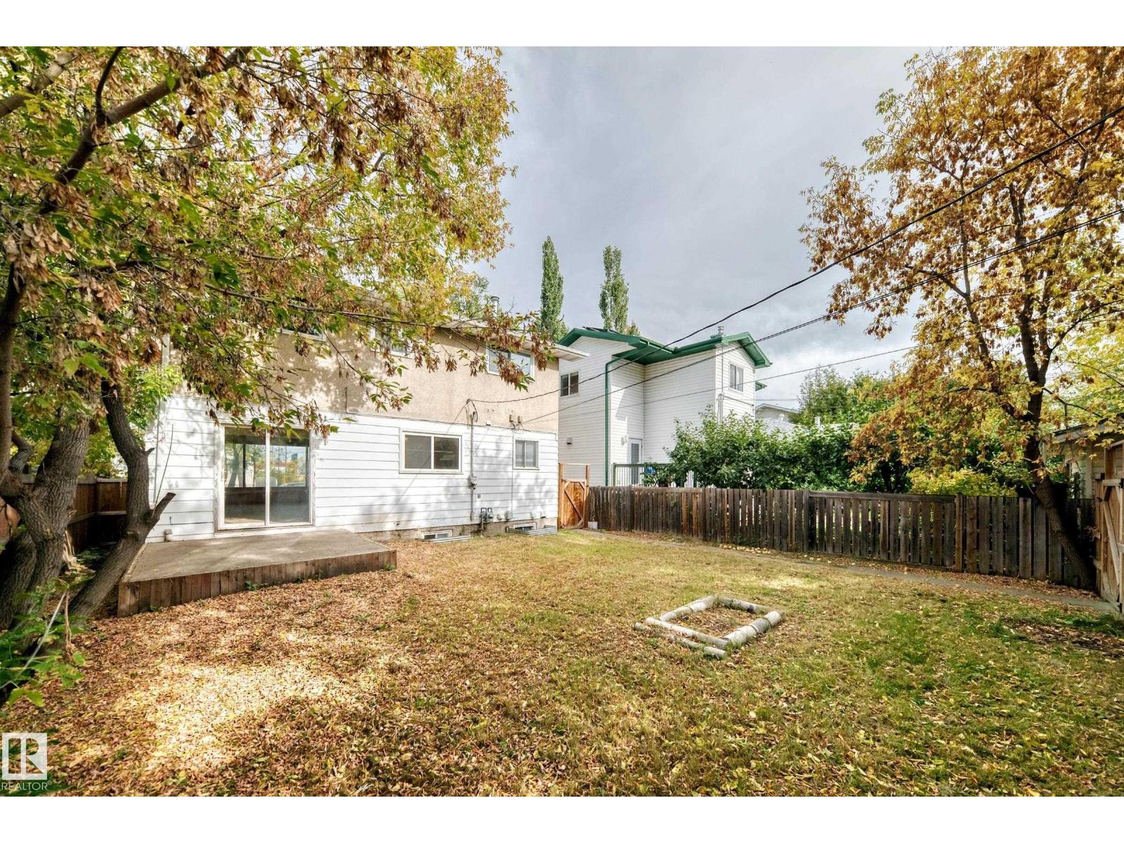 10919 69 AV NW - 57