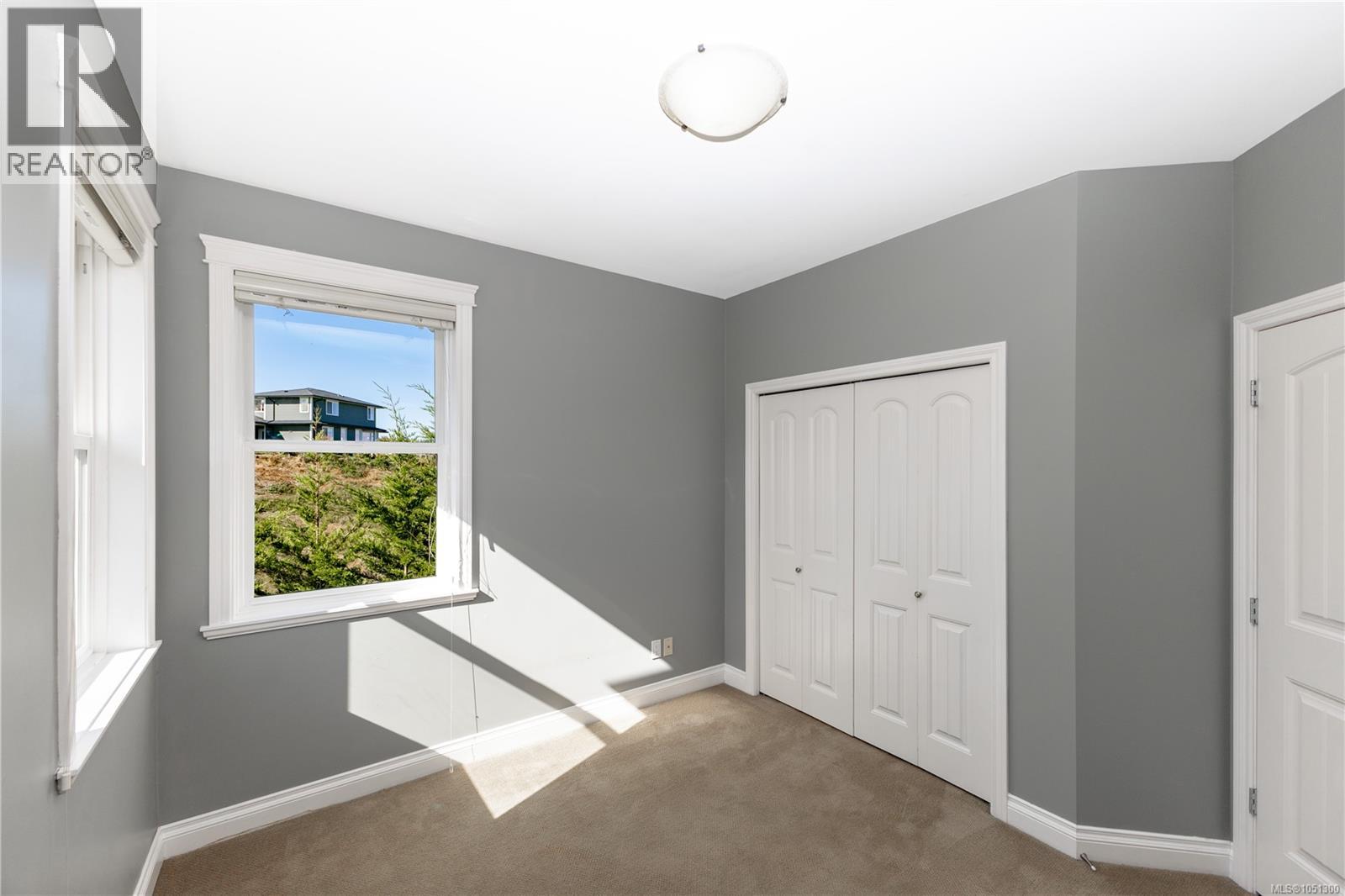 696 Pacific Heights Lane - 43