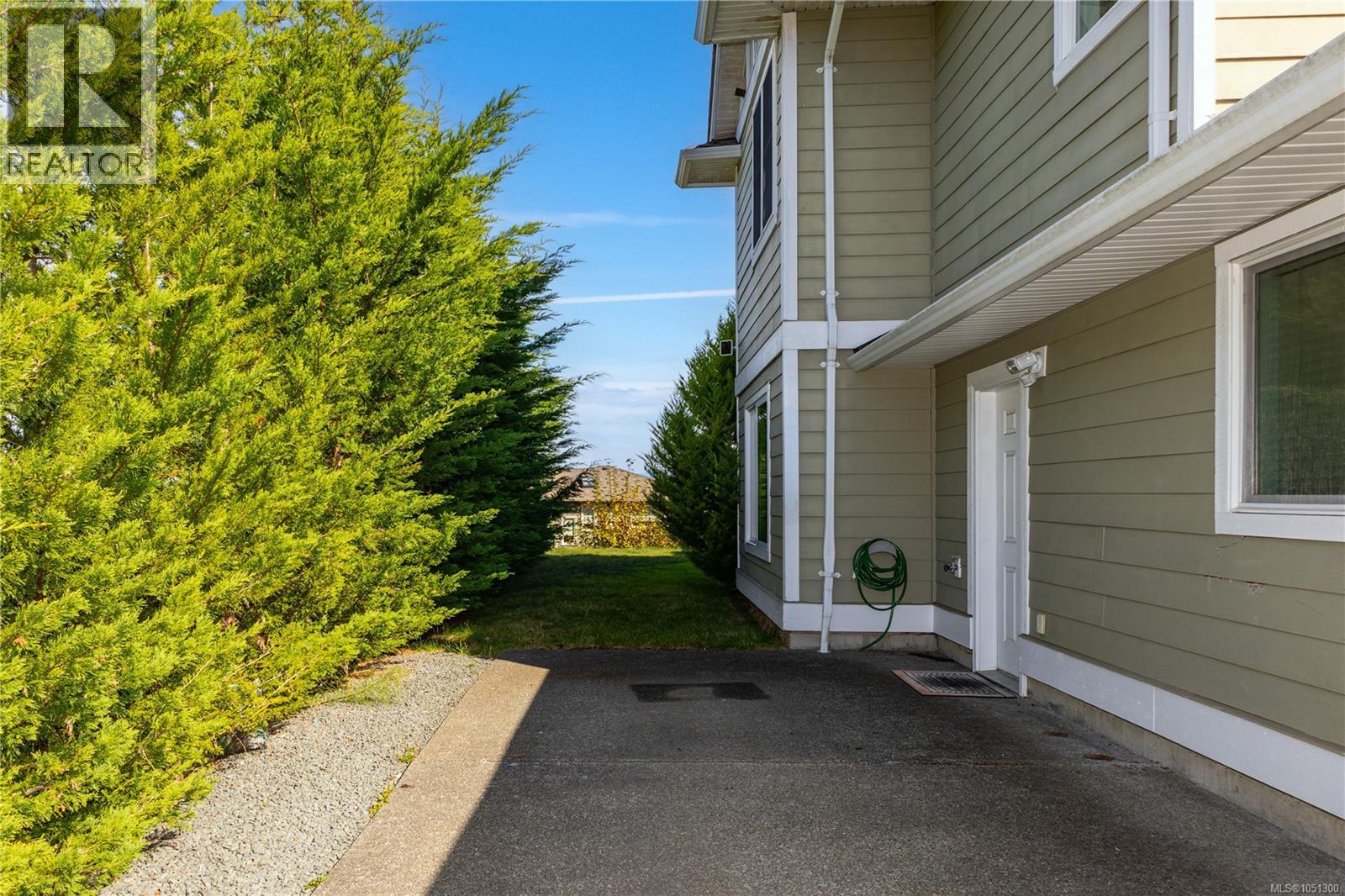 696 Pacific Heights Lane - Image 77
