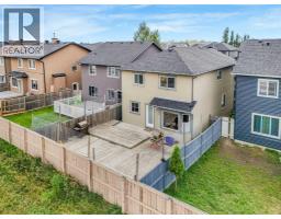 237 Saddlecrest Way NE - photo 4