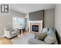 294 Cranston Drive SE - photo 11