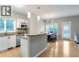 294 Cranston Drive SE - photo 5