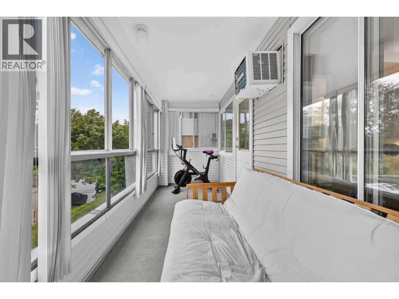 920 Glenwood Avenue Unit# 208, Kelowna - Image 1