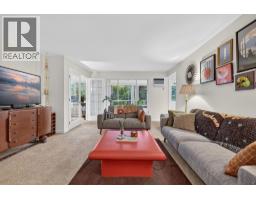 Primary Bedroom - 920 Glenwood Avenue Unit# 208, Kelowna, BC V1Y9P2 Photo 8