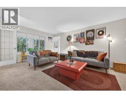 Kitchen - 920 Glenwood Avenue Unit# 208, Kelowna, BC V1Y9P2 Photo 9