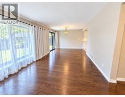 Family room - 44 Patterson Avenue Unit# A, Brantford, ON N3S6X2 Photo 7