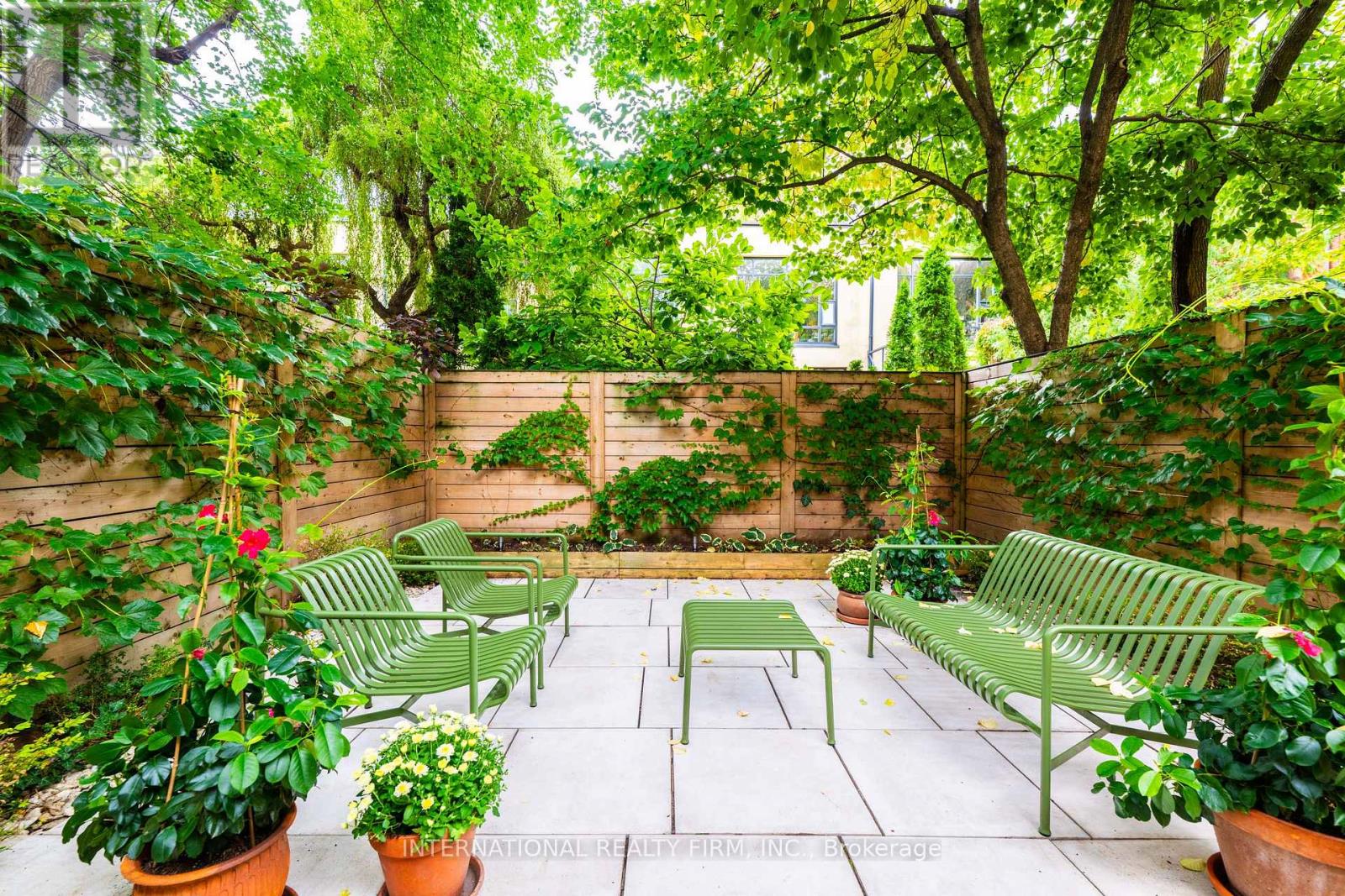 53 SPRUCE STREET - 32