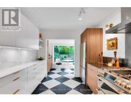 53 Spruce Street, Toronto, ON M5A2H8 Photo 13