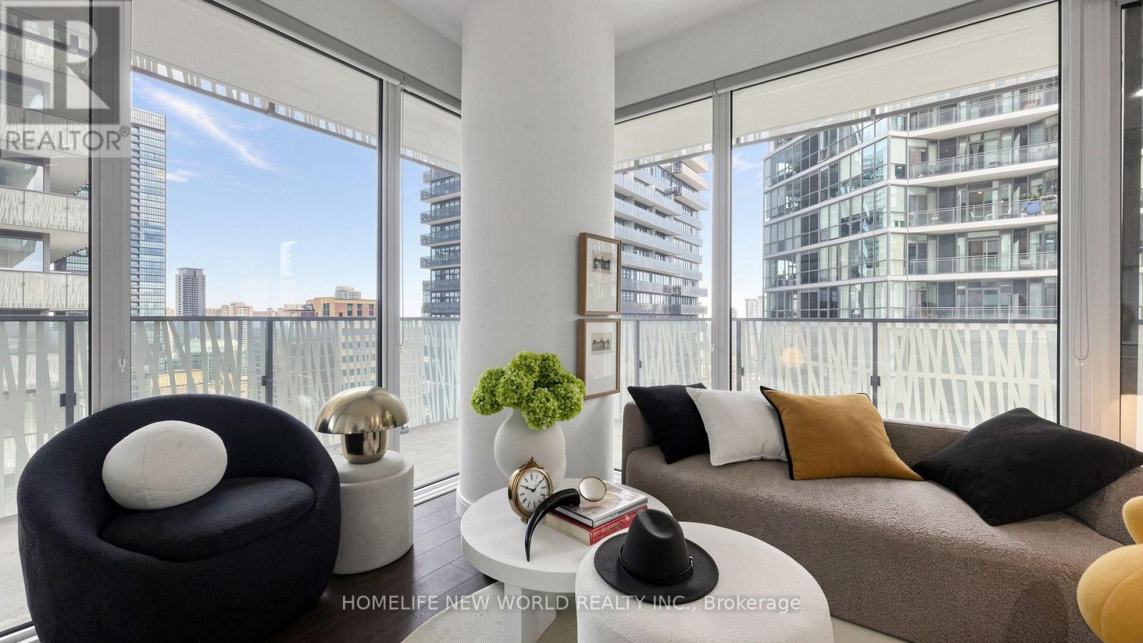 #2302 42 CHARLES STREET E - 13