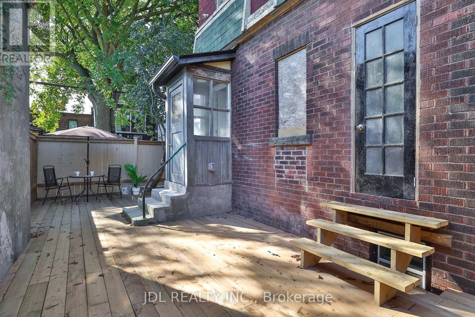 5 SORAUREN AVENUE, Toronto (Roncesvalles) — photo 12
