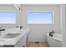 8108 230 Street Nw, Edmonton, AB T5T7Y1 Photo 33