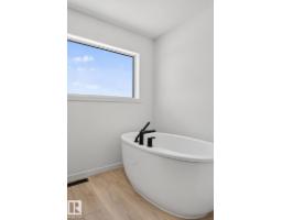 8108 230 Street Nw, Edmonton, AB T5T7Y1 Photo 34