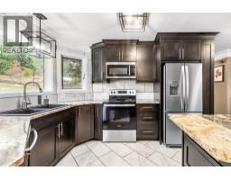 Primary Bedroom - 6170 3a Highway, Creston, BC V0B2N1 Photo 13