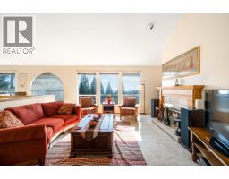 4815 Headland Close, West Vancouver, BC V7W3C2 Photo 14