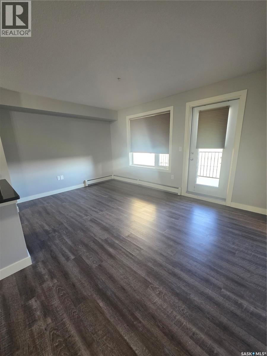 #201 306 Petterson DRIVE - 13